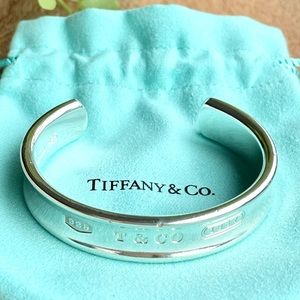 TIFFANY & CO. Authentic sterling silver 1837 CONCAVE Cuff Bracelet